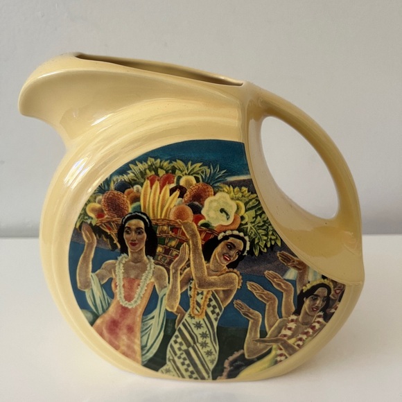 FIESTA HAWAIIANA WARE LYNN KRANTZ Dishbooks Large Disk Pitcher by Homer Laughlin - Picture 1 of 7